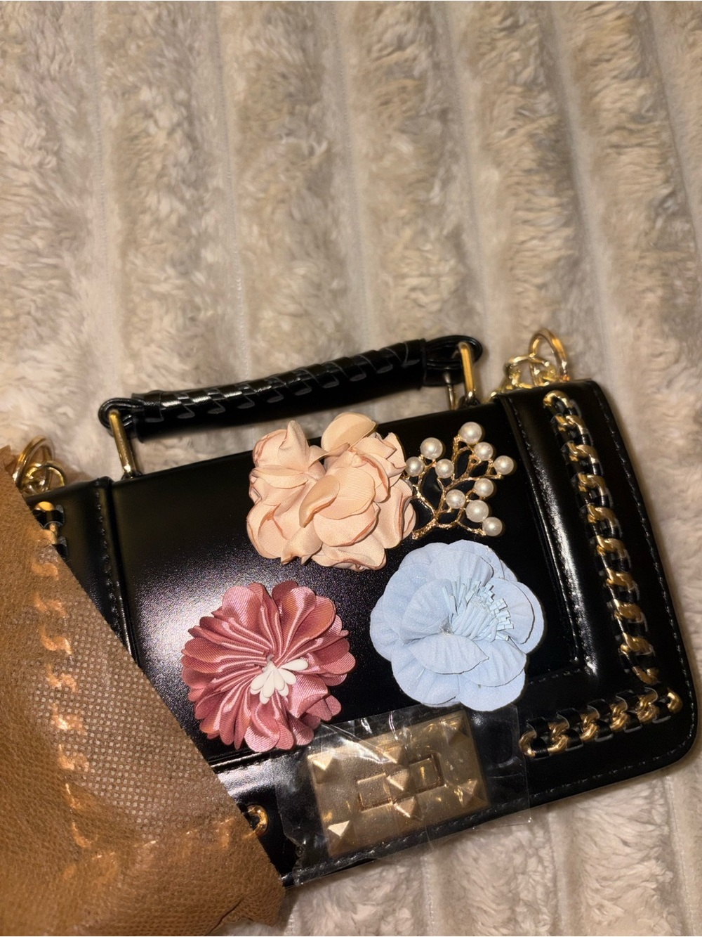 Black Floral-Appliqué Chain Crossbody Bag with Gold Hardware - Picture 11 of 11